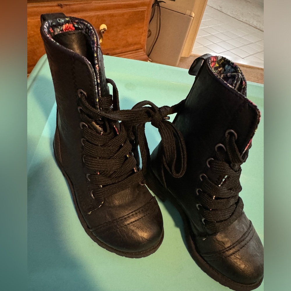 New girls black toddler boots
